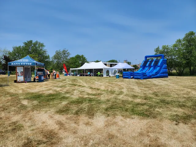 Grand Island Town Hall