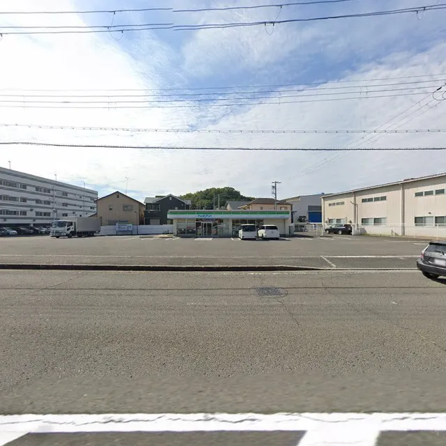 FamilyMart - Wakayama Uzu Branch