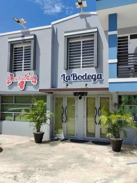 La Bodega de O Positivo Café