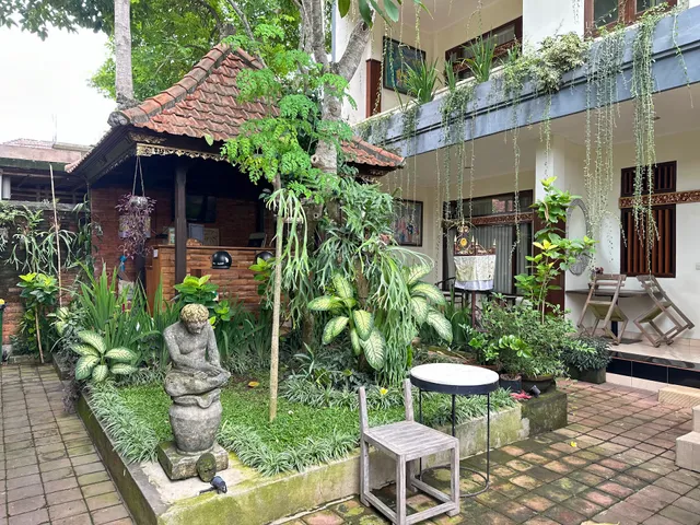 BRATA INN UBUD