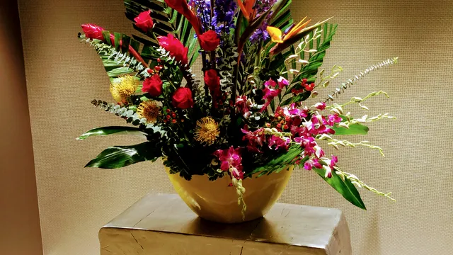 Gaithersburg Florist & Gift Baskets