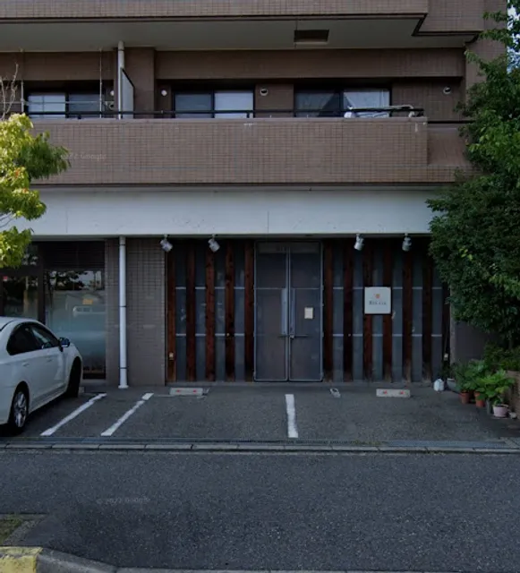 ヴィネリアビスチャ