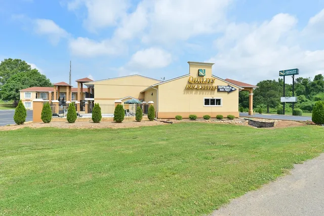 Quality Inn & Suites Cartersville North