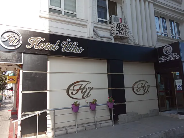 Hotel Ülke