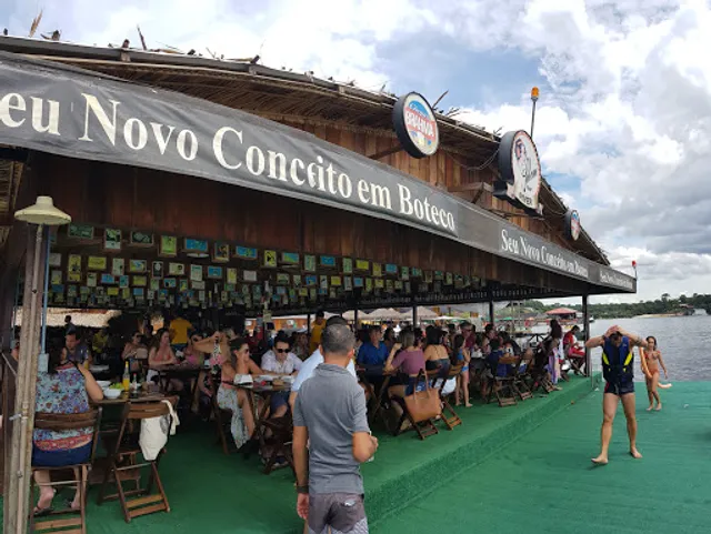 Flutuante Salomé Bar - River