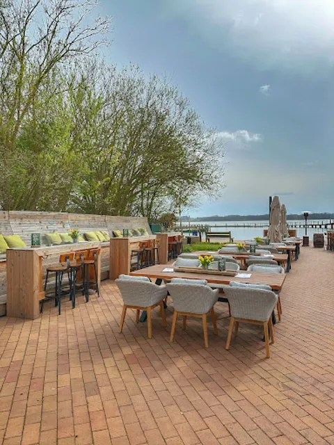 Fischereihof Hemmelsdorf - Restaurant Fisherman's