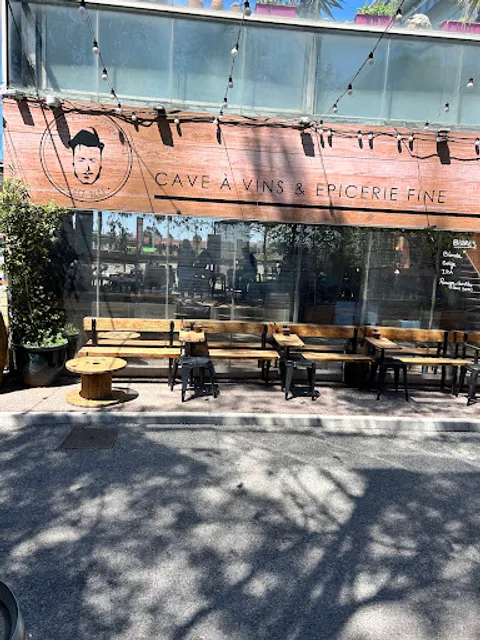 Chez ALEX - BAR A VINS