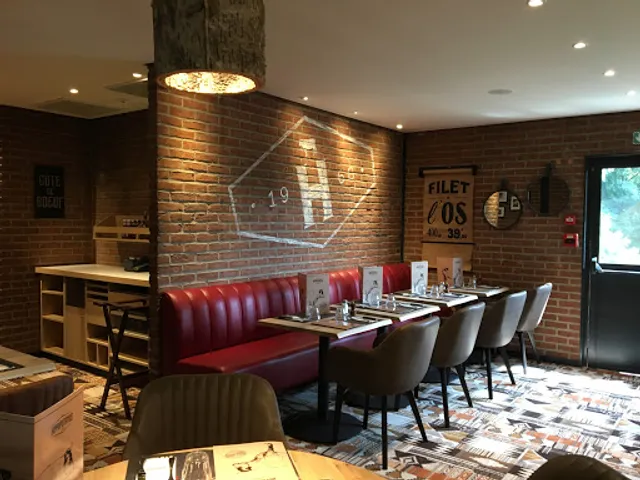 Hippopotamus Steakhouse