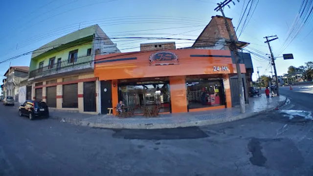 Padaria e Confeitaria J Pães