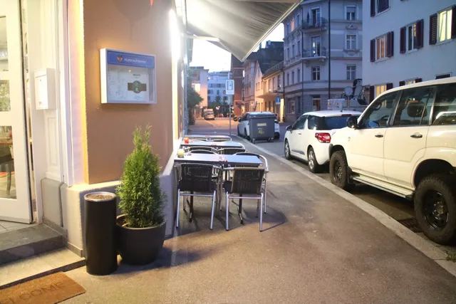 Yi Long Lin Asia Restaurant