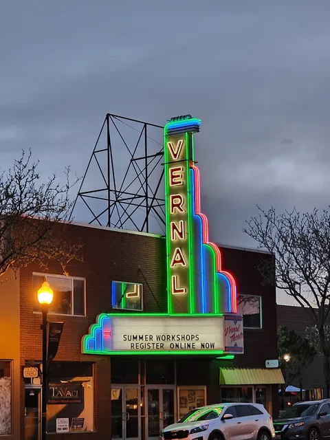 Vernal Theatre: LIVE
