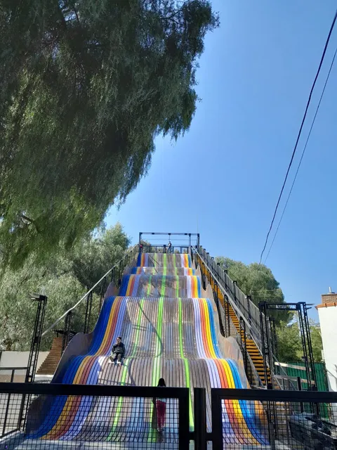 Complejo Turístico Alfombra Mágika