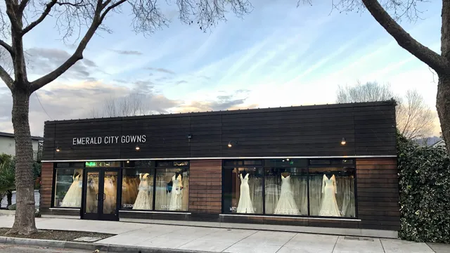 Emerald City Gowns, Inc.