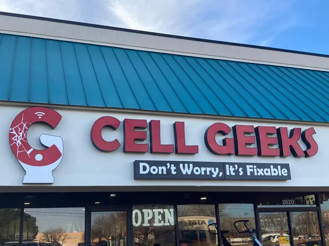 Cell Geeks Clovis | Boost Mobile | Samsung, iPhone, iMac, iPad, LG, Motorola, PS5, Xbox Repair | Buy and Sell