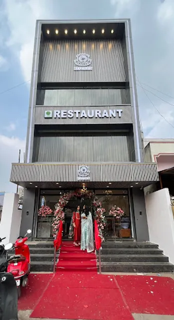 LATTE KITCHEN Perambur - Pure Veg & Jain Family Restaurant