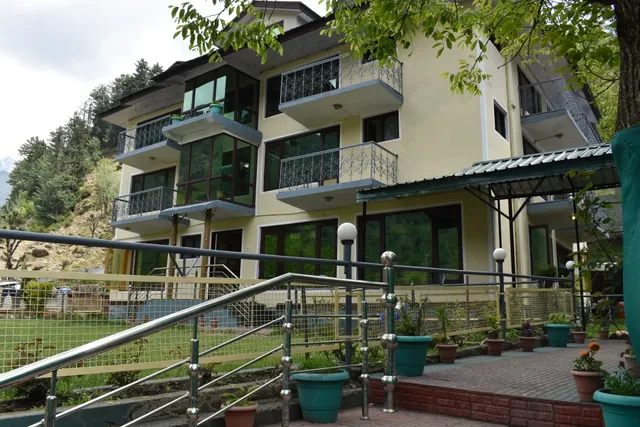 Green Top Resort Pahalgam
