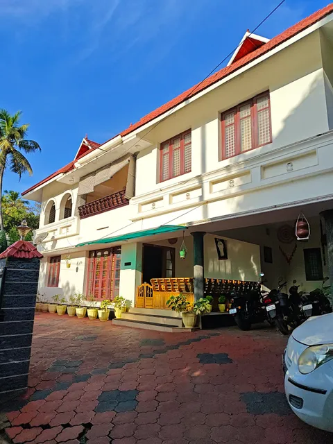 Dee Pearl Home Stay Beach Resort