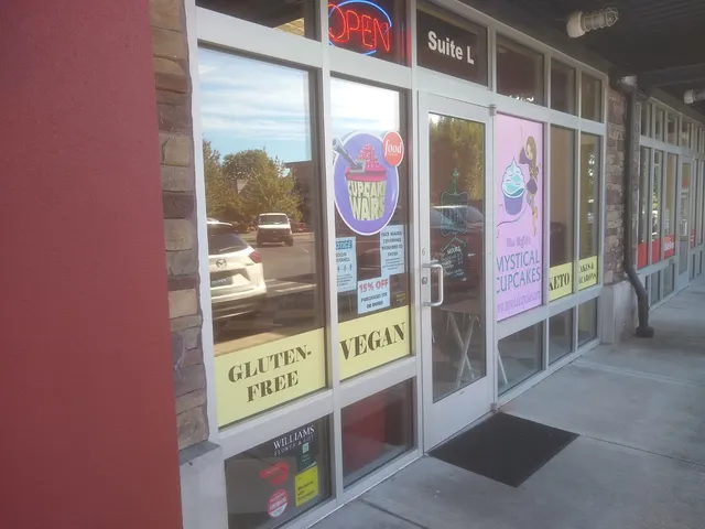 Williams Flower & Gift - Lacey Florist