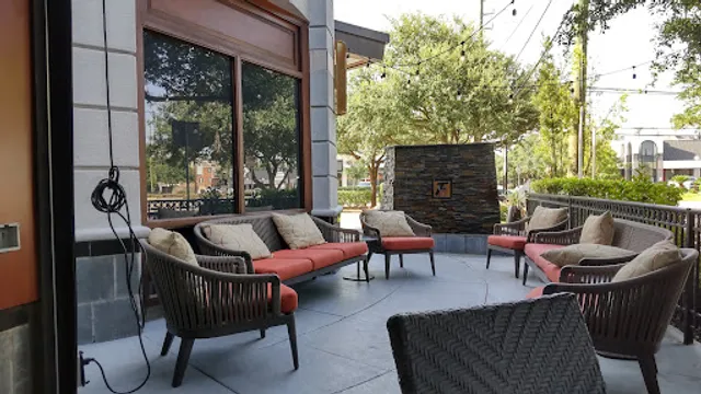 Fleming’s Prime Steakhouse & Wine Bar