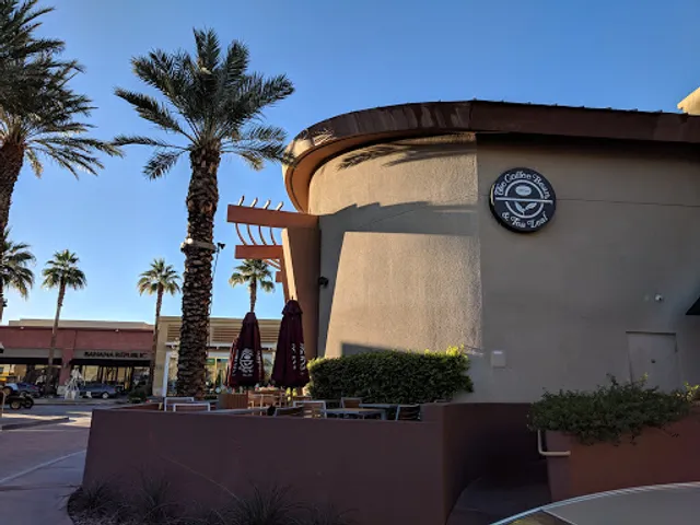 The Coffee Bean & Tea Leaf