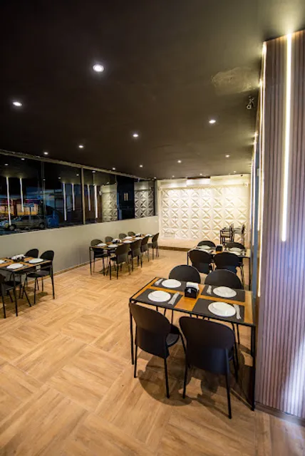 Tomato Pizzaria Artesanal