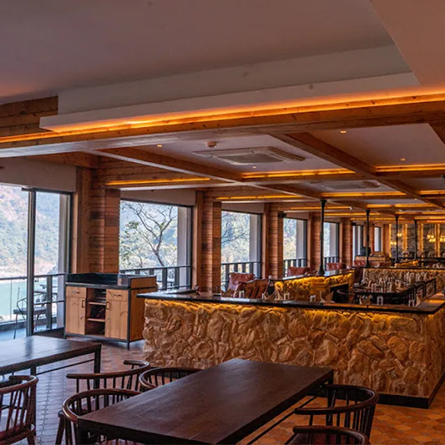 Las Brisas Rishikesh