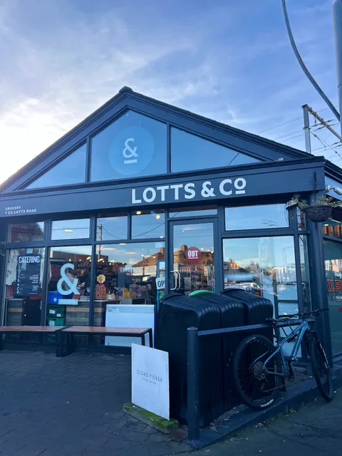 Lotts & Co.