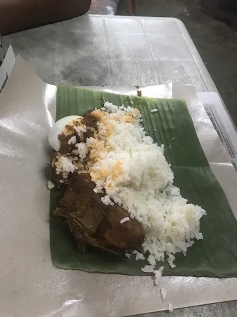 Nasi Lemak Salwa