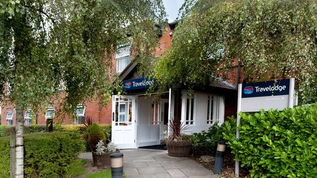 Travelodge Warrington Lowton