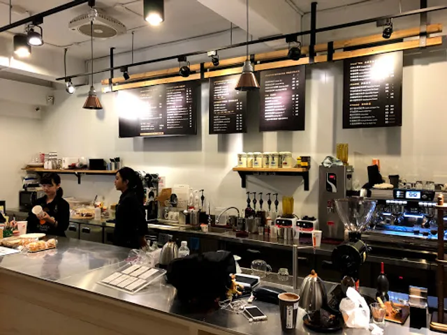 LOUISA COFFEE Zhishan Shop