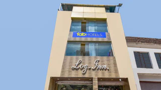 FabHotel Log Inn