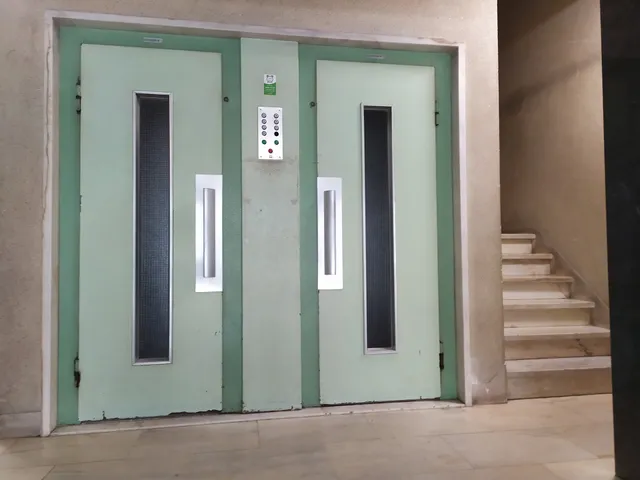 Lx Center Guesthouse