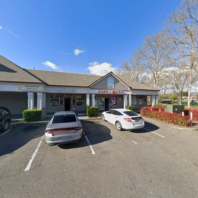 Fast & Easy Liquor Mart