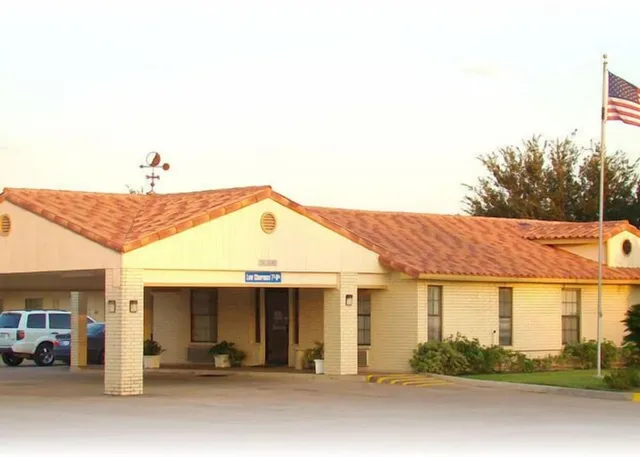 Executive Inn-Edinburg