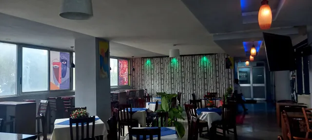 Haymi Bar and Restaurant