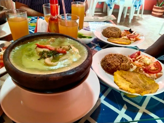 Restaurante Delicias Del Mar y Todo Mar