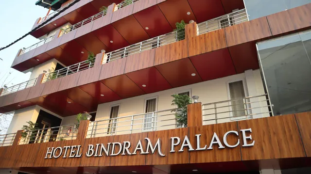 Hotel Bindram Palace
