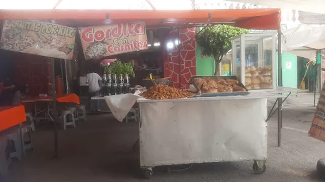 Carnitas "Los arcos"