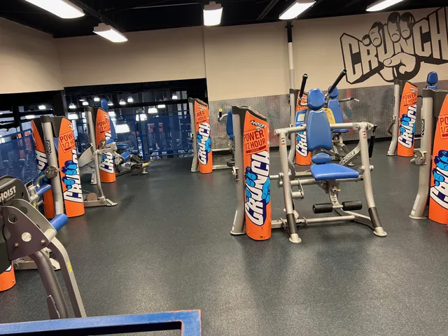 Crunch Fitness - Somerset