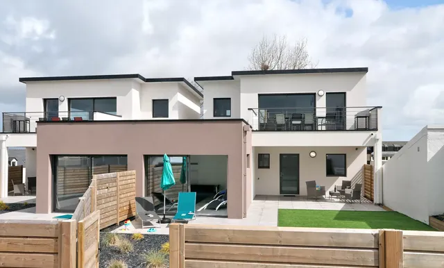 Villas Elisa et Azénor /Bretagne/ bord de mer/piscine