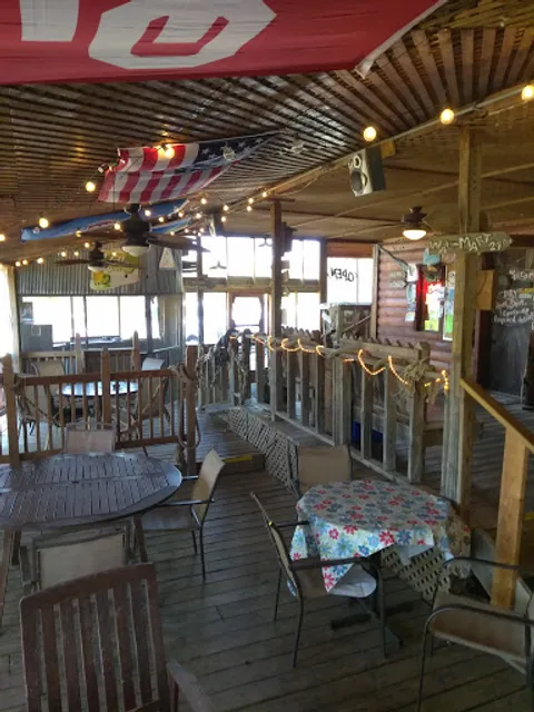 Big Daddy's Right On The Dam Highway