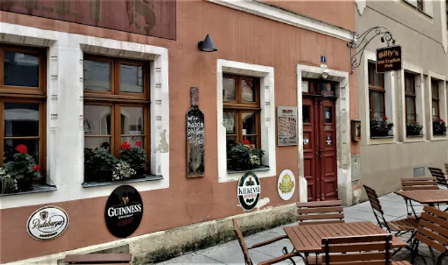 Billys Old English Pub