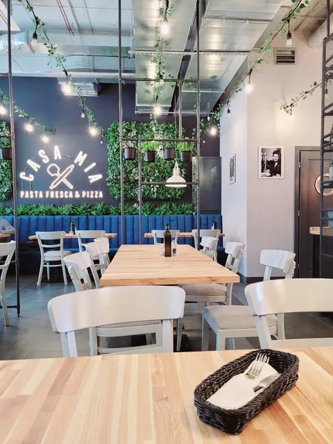 Casa Mia Pasta Fresca & Pizza