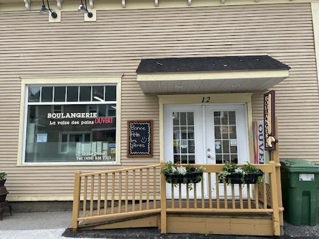 La Valse Des Pains Inc