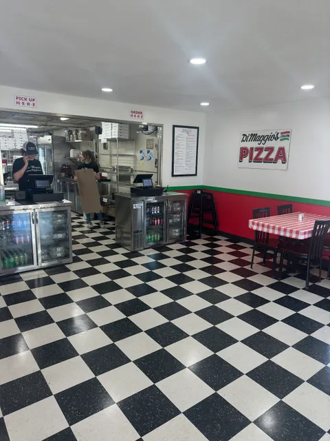 DiMaggio's Pizza in Flora