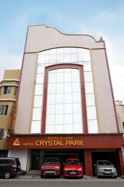 HOTEL CRYSTAL PARK