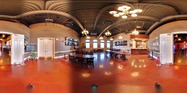 Crazy​ ​​Pour Sports Bar