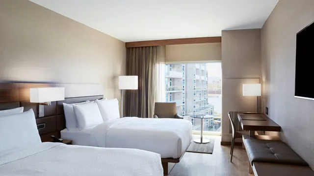 AC Hotel Phoenix Tempe/Downtown