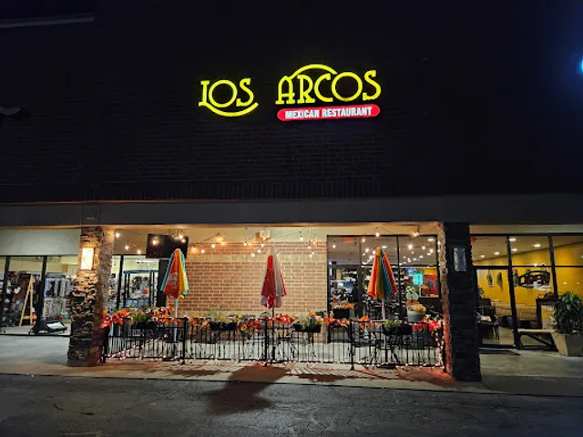 Los Arcos Mexican Restaurant Danforth Square