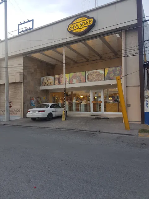 Pastelería San José Sucursal Sendero